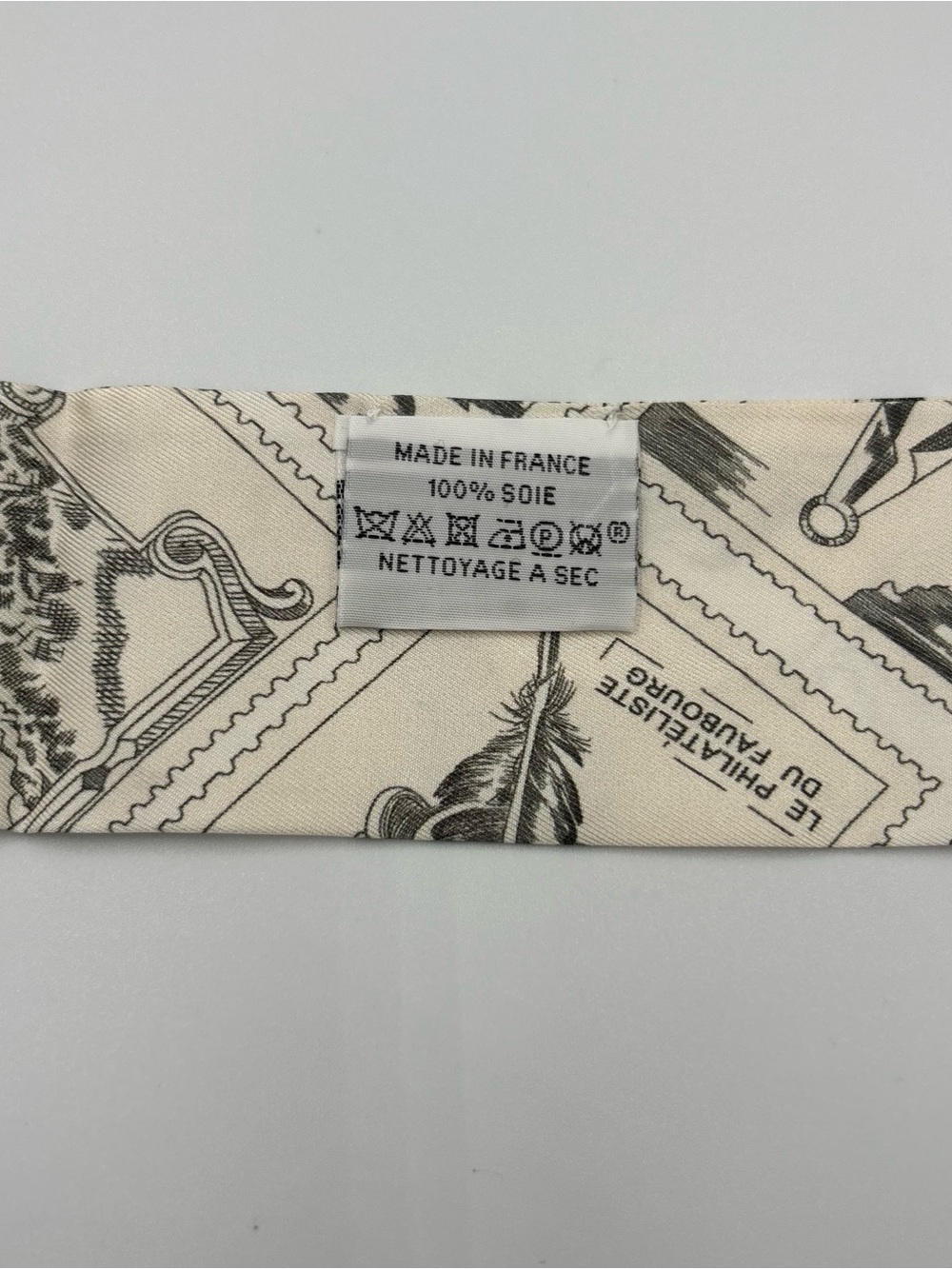Hermès Le Philateliste du Faubourg Twilly Scarf Cream Black Stamp Print Silk - Picture 5 of 6